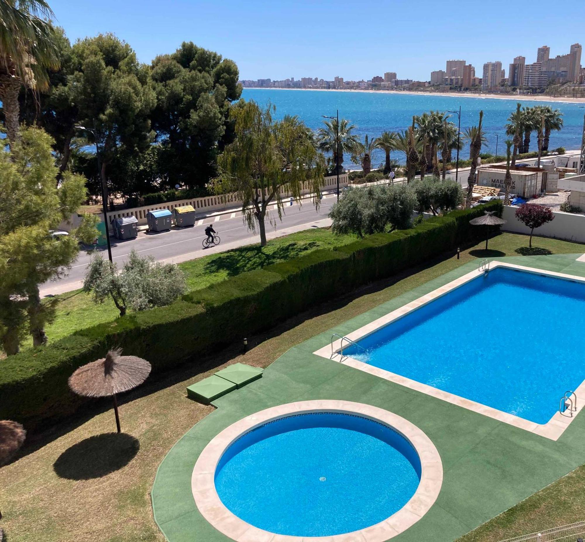 B L U E: Muchavista Sea View Apartment El Campello Buitenkant foto