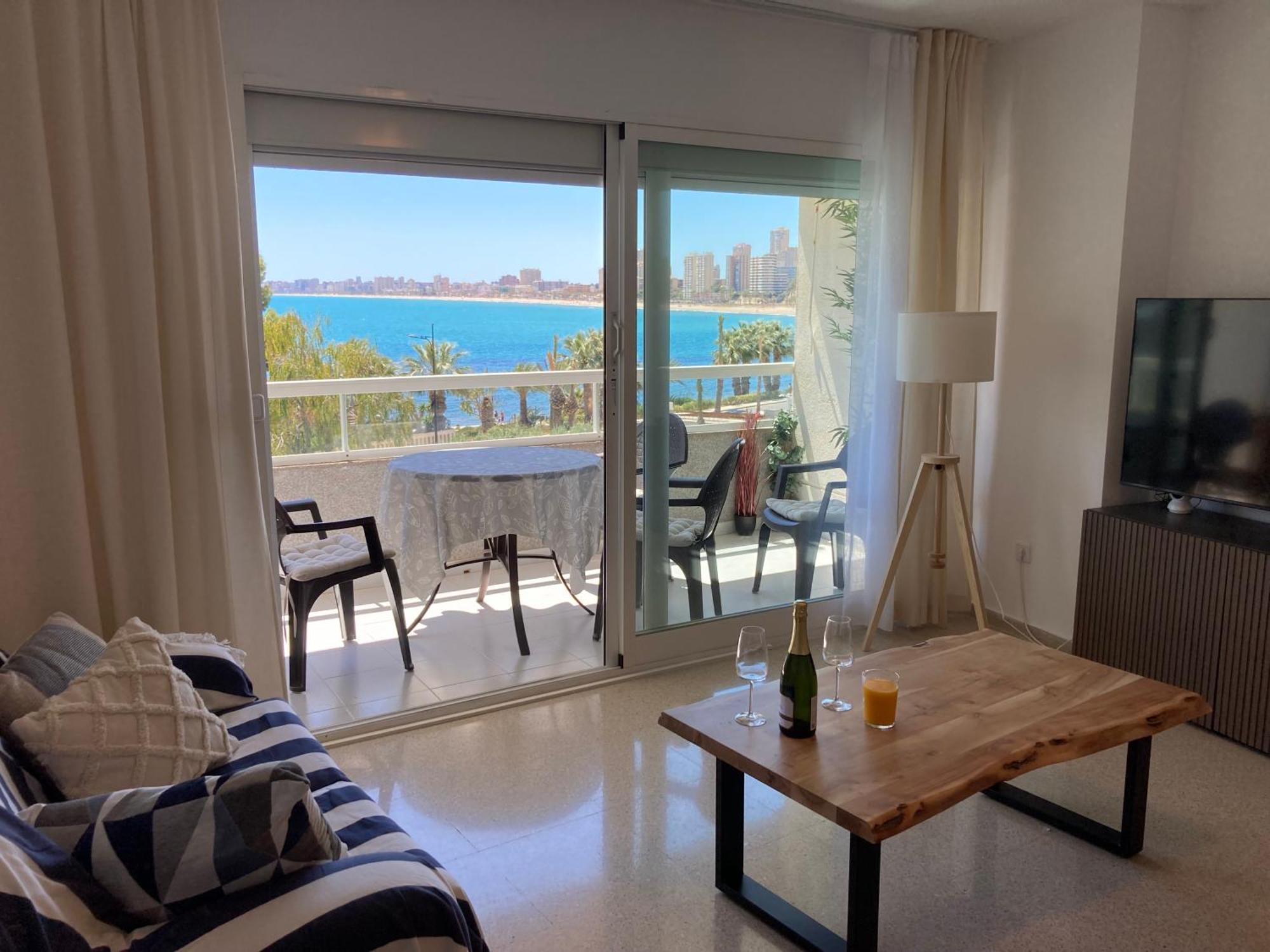 B L U E: Muchavista Sea View Apartment El Campello Buitenkant foto