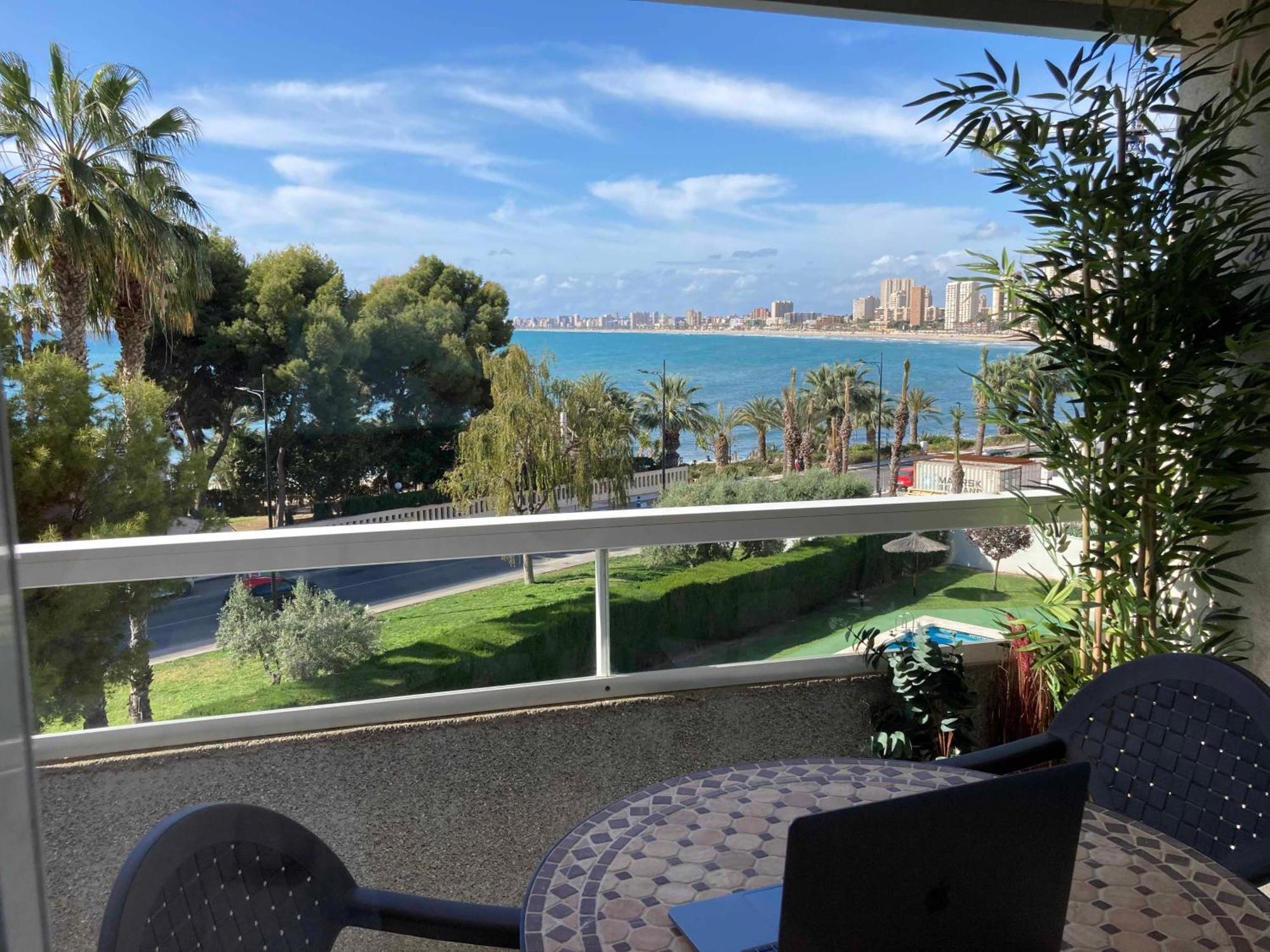 B L U E: Muchavista Sea View Apartment El Campello Buitenkant foto